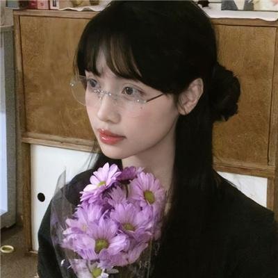 茱莉小姐